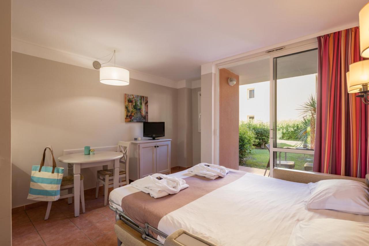 Residence Pierre & Vacances Les Rives De Cannes Mandelieu Ngoại thất bức ảnh