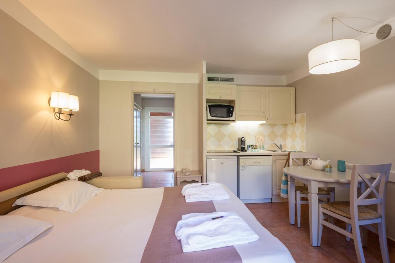 Residence Pierre & Vacances Les Rives De Cannes Mandelieu Ngoại thất bức ảnh