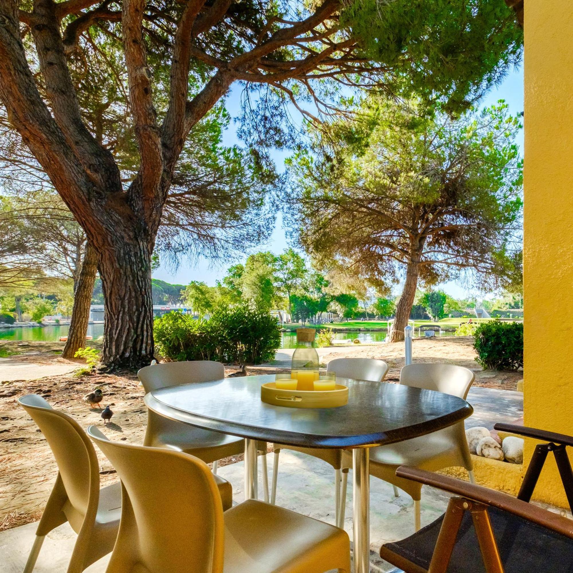 Residence Pierre & Vacances Les Rives De Cannes Mandelieu Ngoại thất bức ảnh