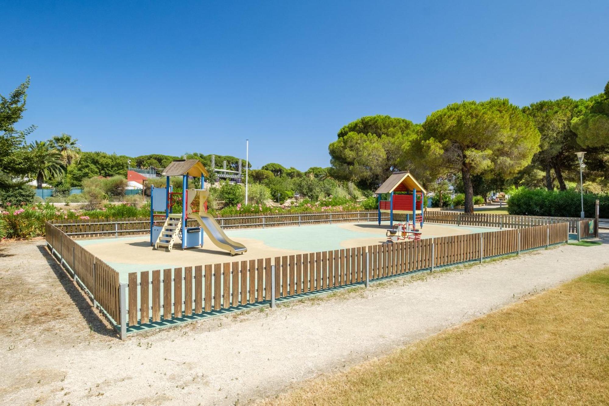 Residence Pierre & Vacances Les Rives De Cannes Mandelieu Ngoại thất bức ảnh